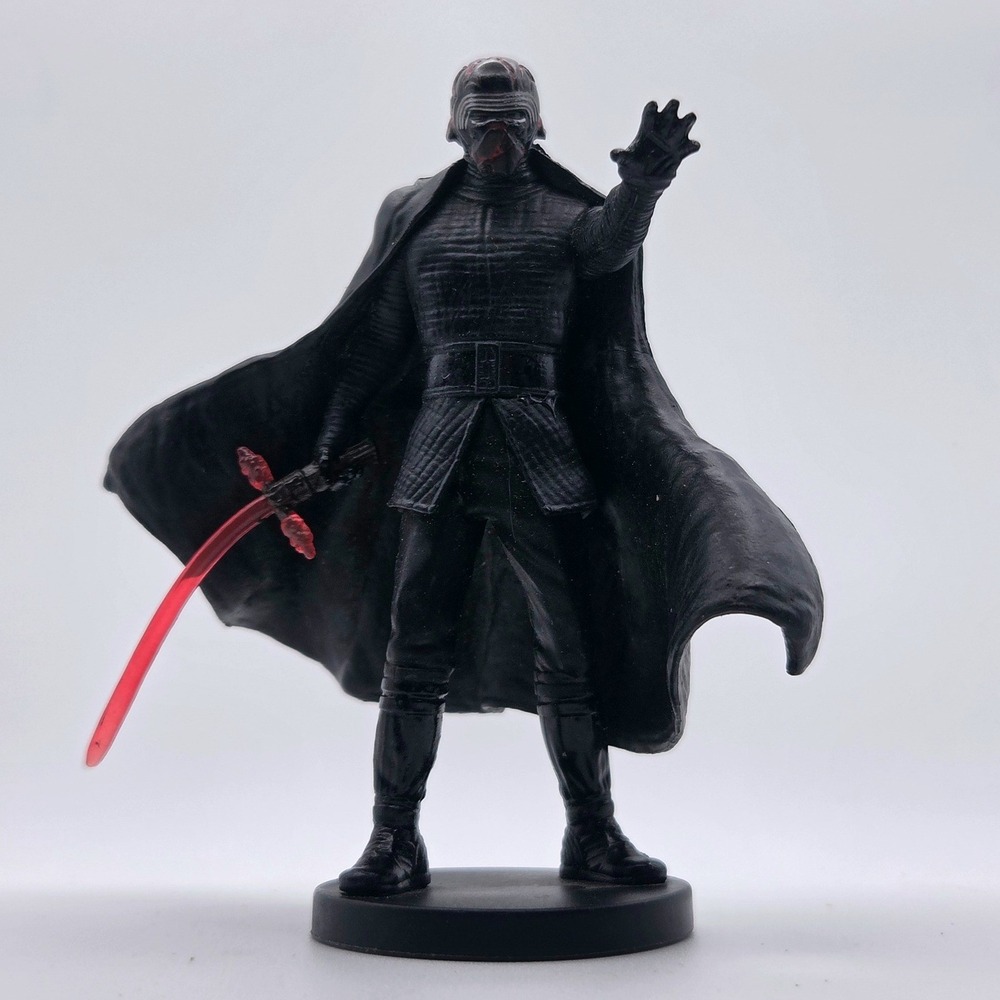 Disney Star Wars Kylo Ren Figure 4 Inch Black Good Condition PVC Statuette
